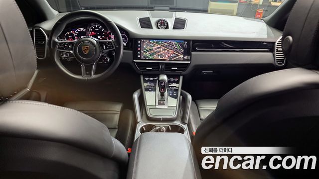 Porsche Cayenne 2023 thumb 8