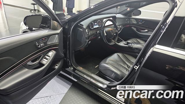 Mercedes-Benz S-Class 2015 thumb 11