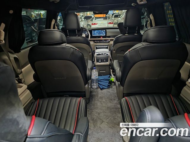 Kia Carnival 2025 thumb 7