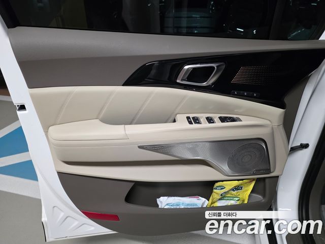 Kia Carnival 2025 thumb 9