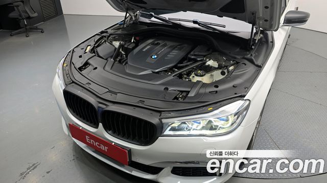 BMW 7 серии 2017 thumb 7