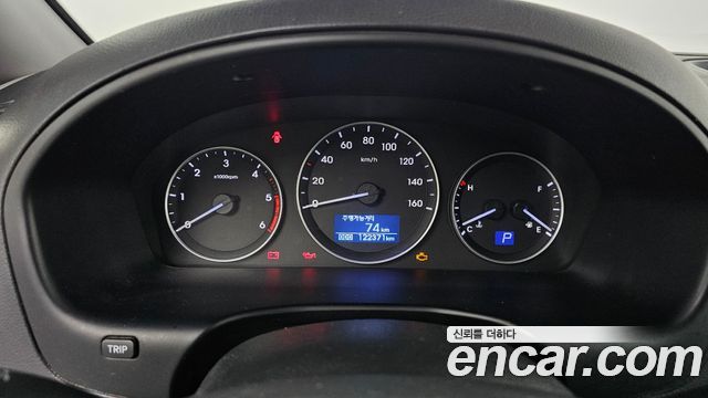 Hyundai Starex 2019 thumb 8
