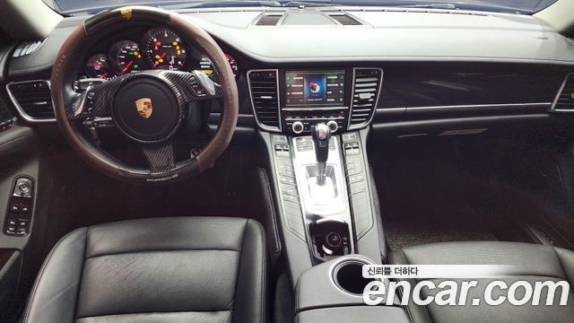Porsche Panamera 2014 thumb 8