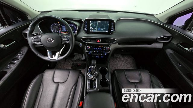 Hyundai Santa Fe 2018 thumb 8