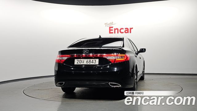 Hyundai Grandeur 2012 thumb 4