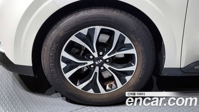 Kia Carnival 2020 thumb 6