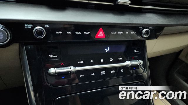 Kia Carnival 2020 thumb 12