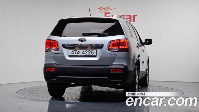 Kia Sorento 2012 thumb 5