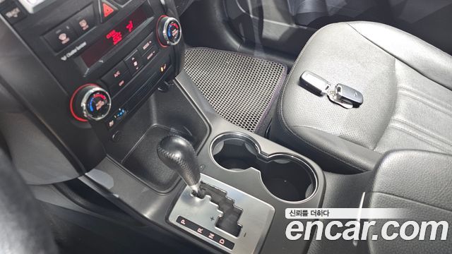 Kia Sorento 2012 thumb 10
