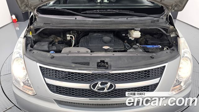 Hyundai Starex 2013 thumb 7