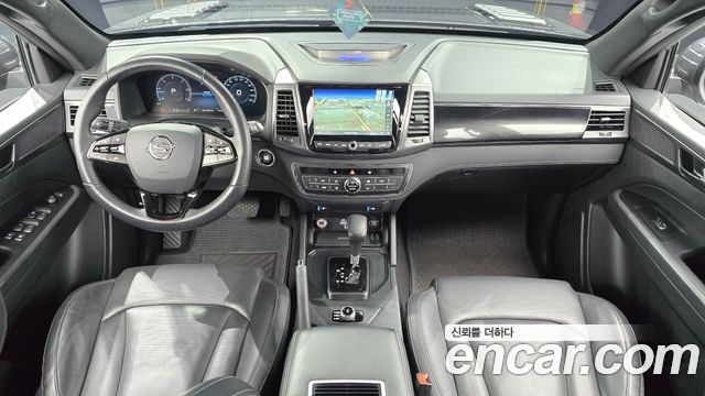 SsangYong Rexton 2022 thumb 8