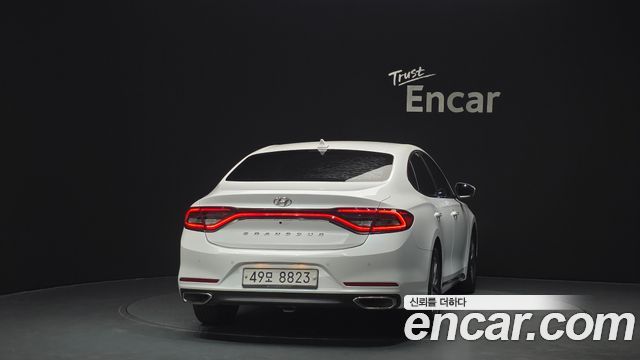 Hyundai Grandeur 2016 thumb 5