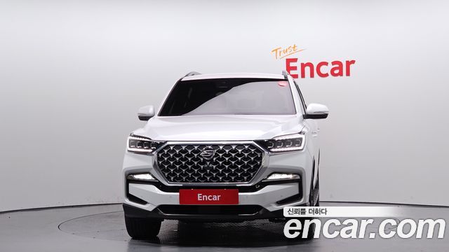 SsangYong Rexton 2022 thumb 4