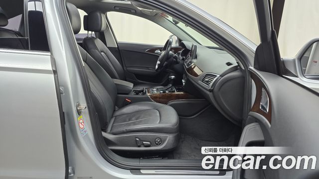 Audi A6 2015 thumb 10