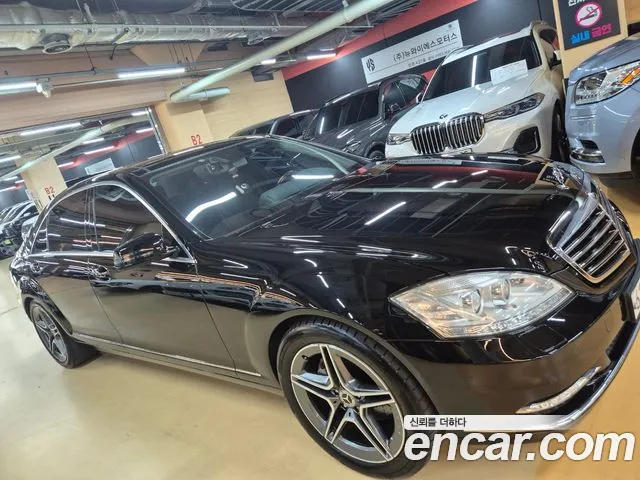 Mercedes-Benz S-Класс 2010 thumb 3