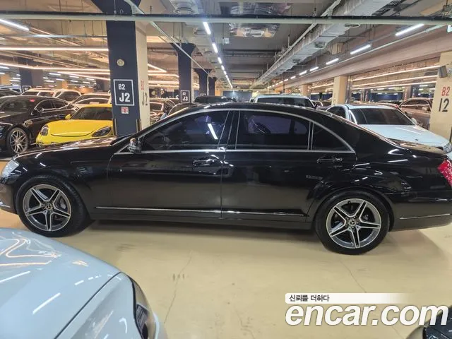 Mercedes-Benz S-Класс 2010 thumb 4