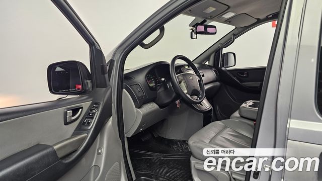 Hyundai Starex 2014 thumb 10
