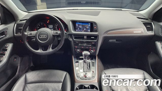 Audi Q5 2014 thumb 8