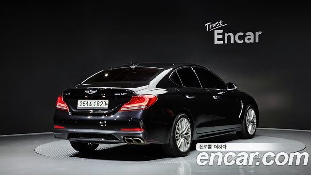 Genesis G70 2019 thumb 3