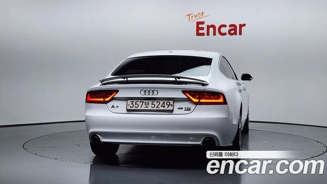 Audi A7 2014 thumb 5