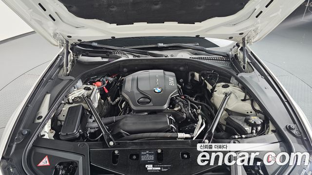 BMW 5 серии 2016 thumb 7
