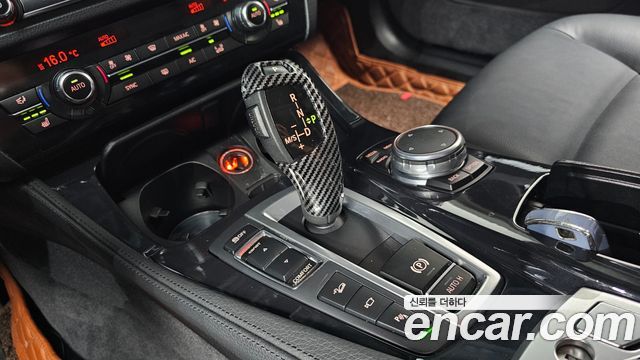 BMW 5 серии 2016 thumb 10