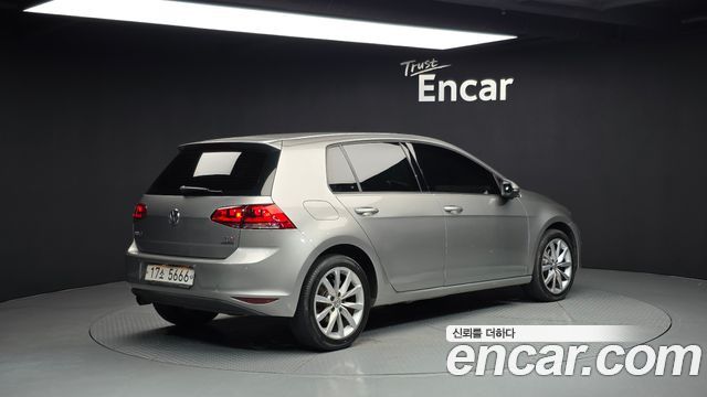 Volkswagen Golf 2014 thumb 3