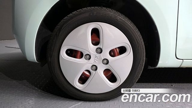 Kia Ray 2014 thumb 5