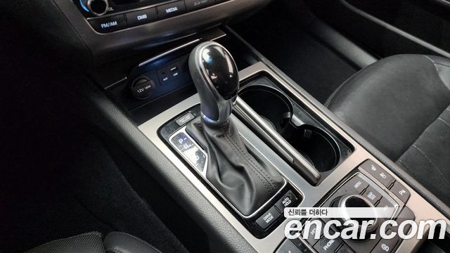 Hyundai Genesis 2015 thumb 9