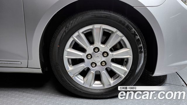 Chevrolet Alpheon 2011 thumb 6