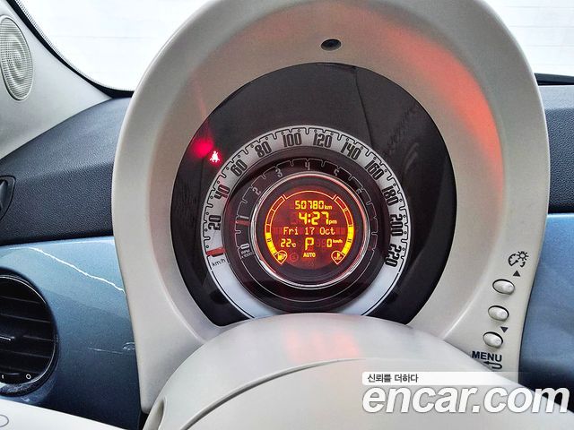 Fiat 500 2015 thumb 10