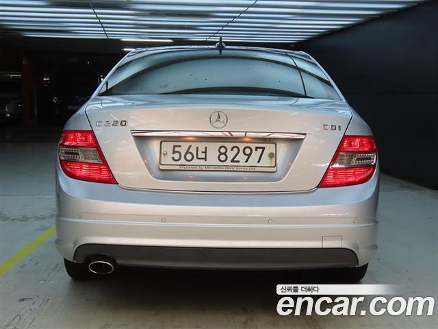 Mercedes-Benz C-Class 2009 thumb 4
