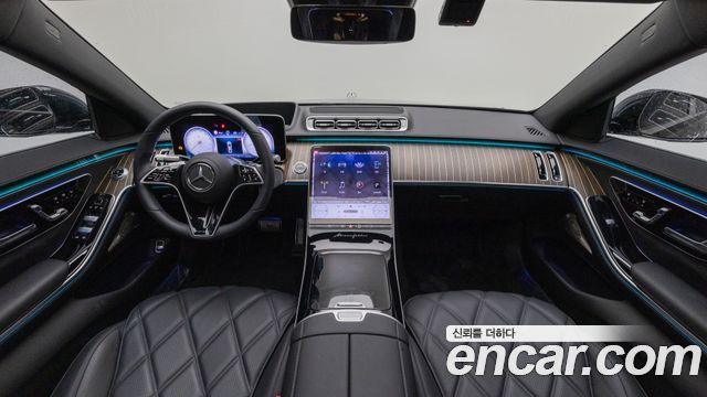 Mercedes-Benz S-Class 2023 thumb 8