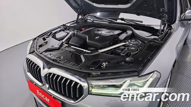 BMW 5 серии 2023 thumb 7