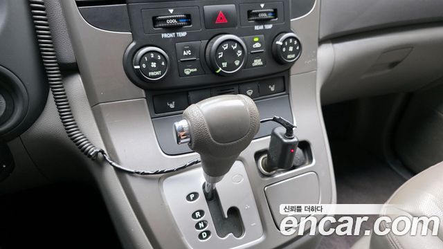 Kia Carnival 2009 thumb 10
