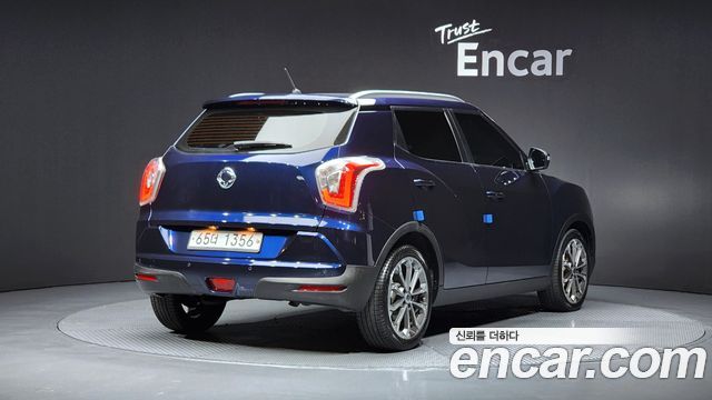 SsangYong Tivoli 2017 thumb 3