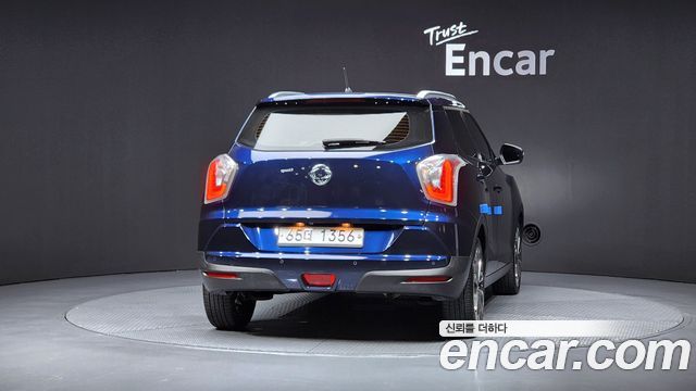 SsangYong Tivoli 2017 thumb 5