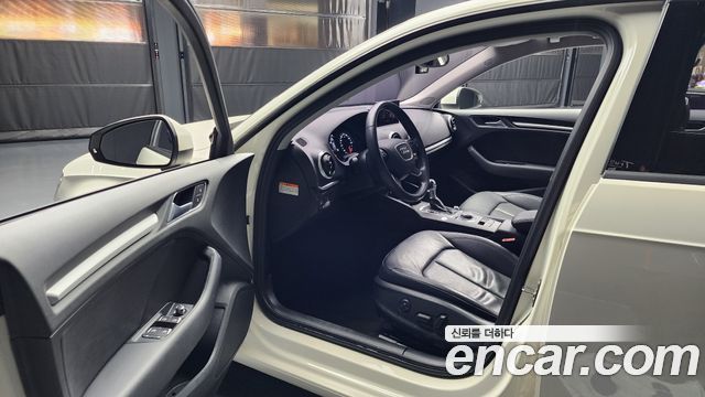 Audi A3 2015 thumb 11