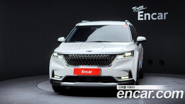 Kia Carnival 2020 thumb 4