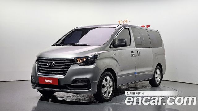 Hyundai Starex 2018 thumb 2