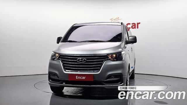 Hyundai Starex 2018 thumb 4