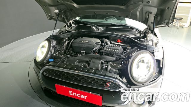 Mini Clubman 2017 thumb 6