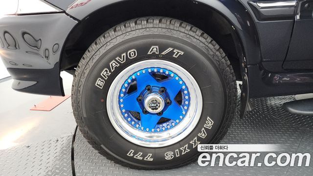 SsangYong Musso 2000 thumb 6