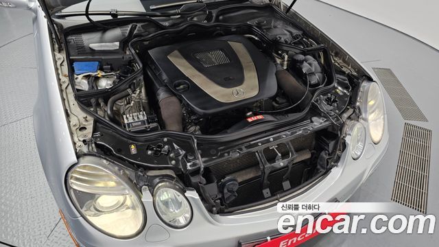 Mercedes-Benz E-Class 2007 thumb 7