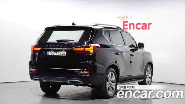 SsangYong Rexton 2021 thumb 3