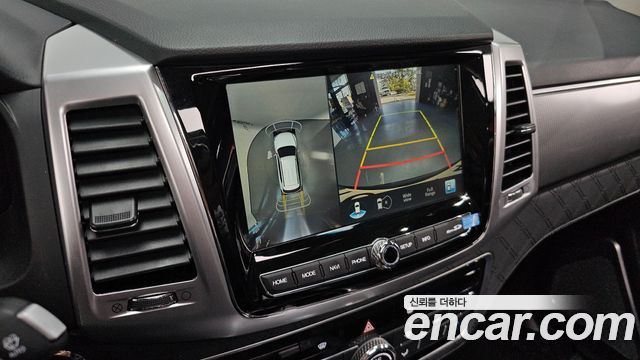 SsangYong Rexton 2021 thumb 11