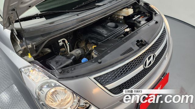 Hyundai Starex 2014 thumb 6