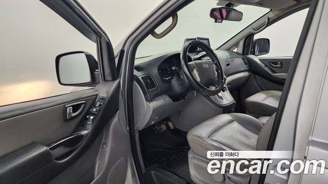 Hyundai Starex 2014 thumb 10