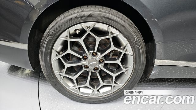 Genesis G80 2020 thumb 5