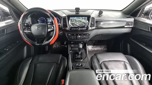 SsangYong Rexton 2021 thumb 8